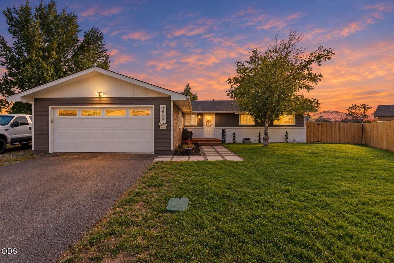 4850 Larry Place - Photo 1