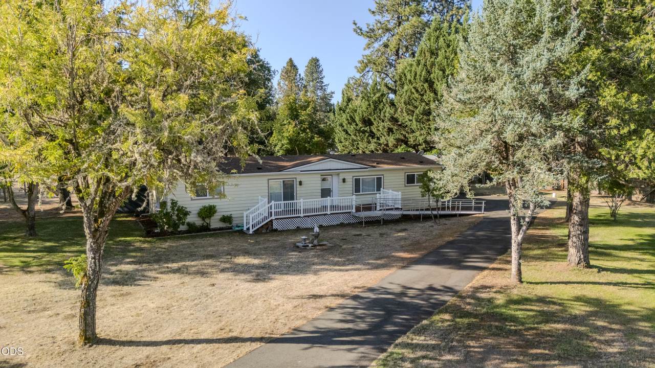8290 Evans Creek Road - Photo 1