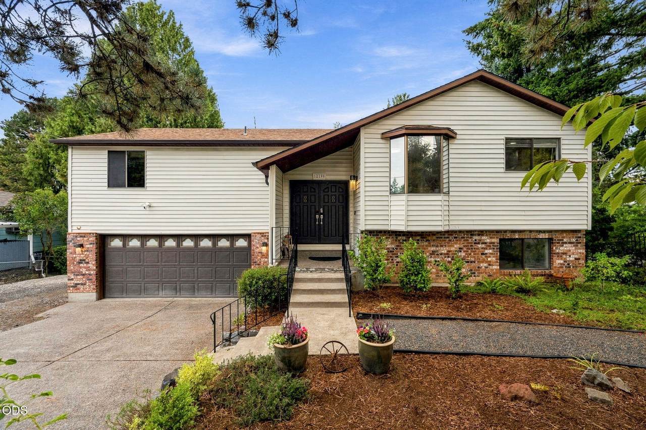 12199 Henderson Drive - Photo 1