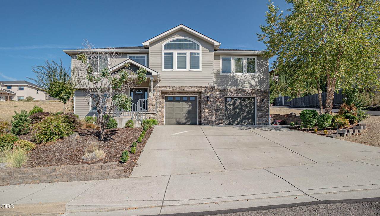 2454 Herrington Way - Photo 1