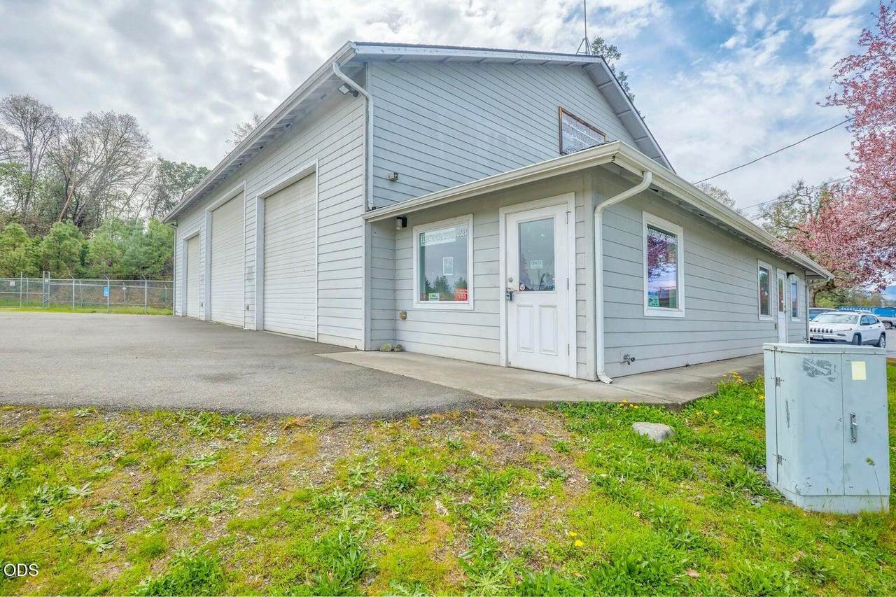 103 Merlin Road - Photo 1