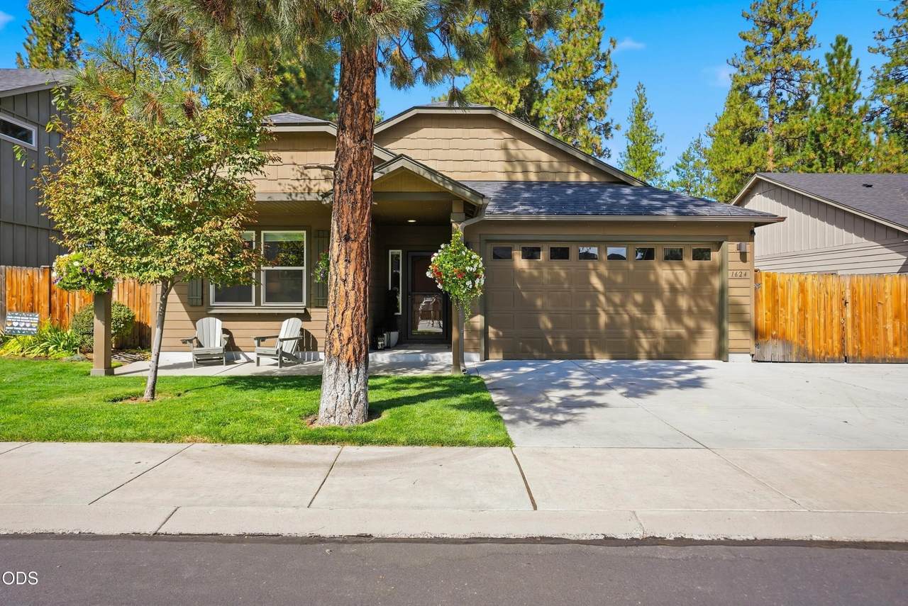 1624 Williamson Avenue - Photo 1