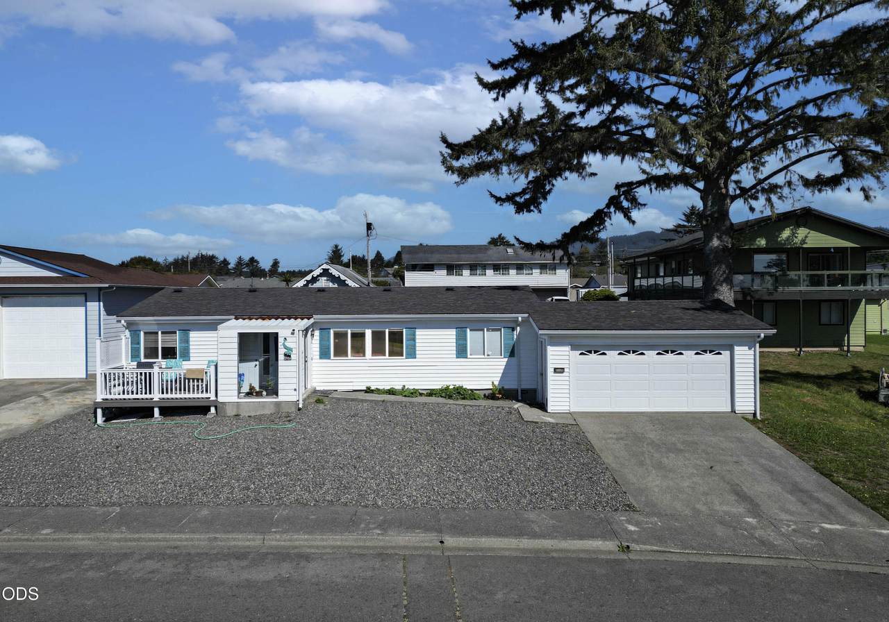 1205 Rowland Lane - Photo 1