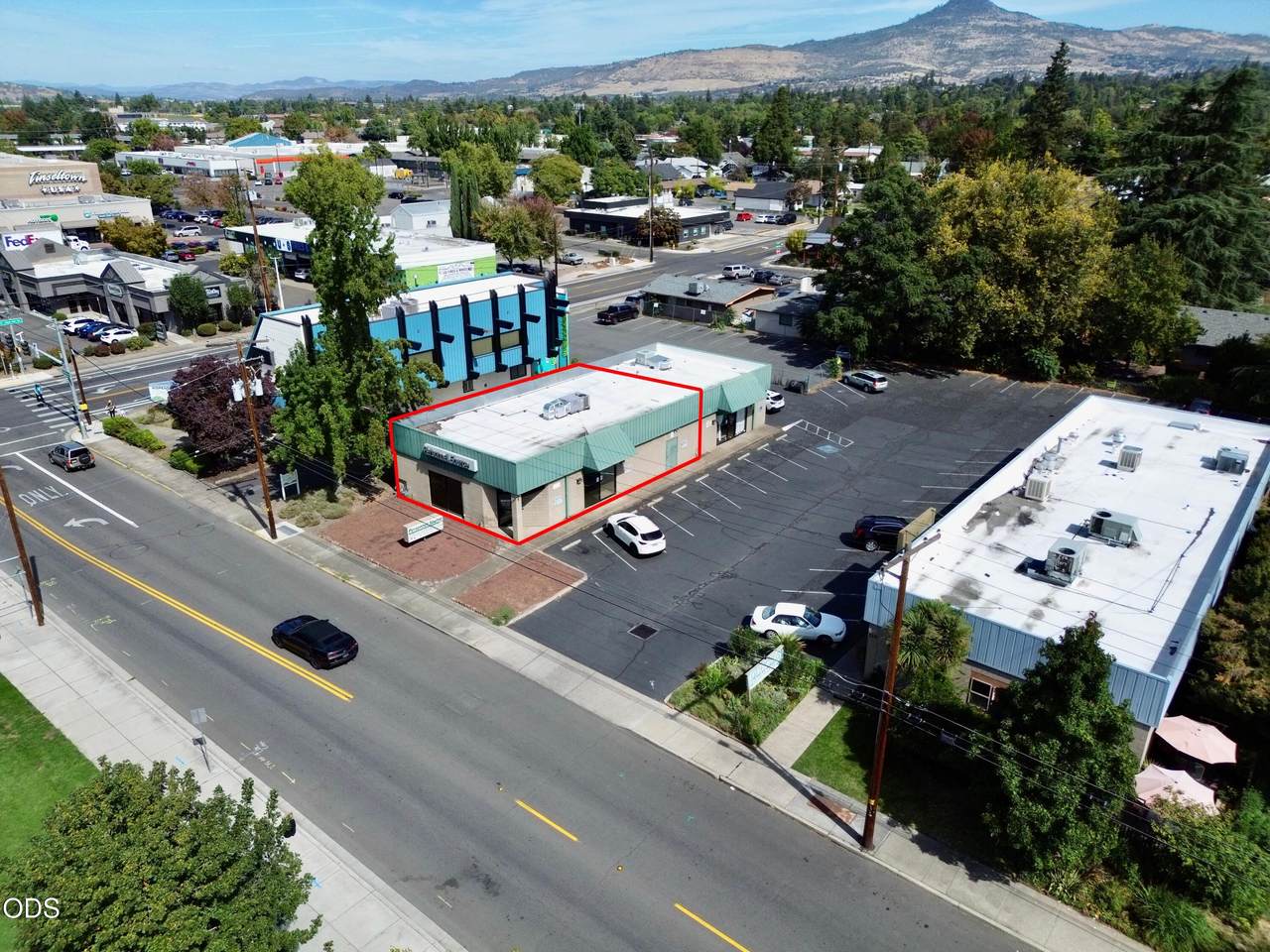 110 Hawthorne Street - Photo 1