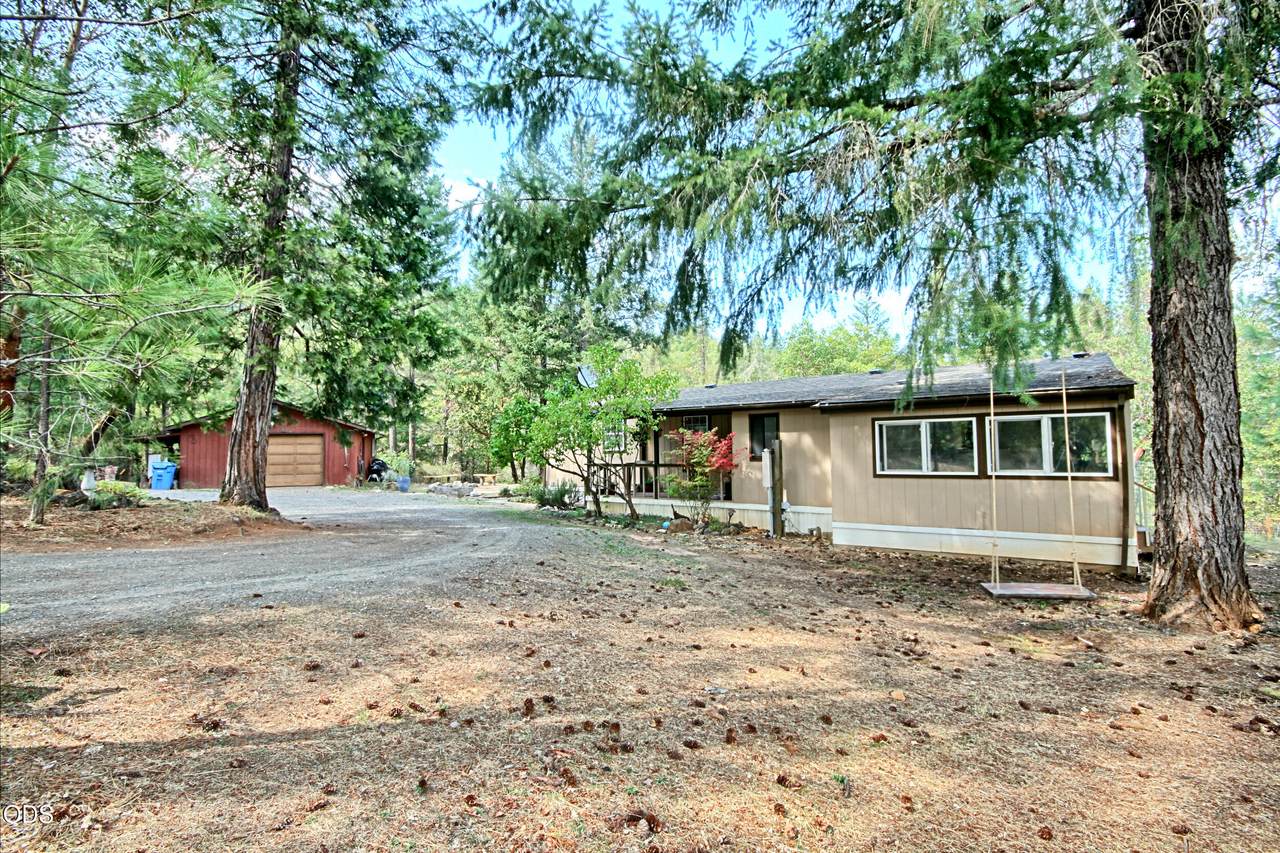 2461 Evans Creek Road - Photo 1
