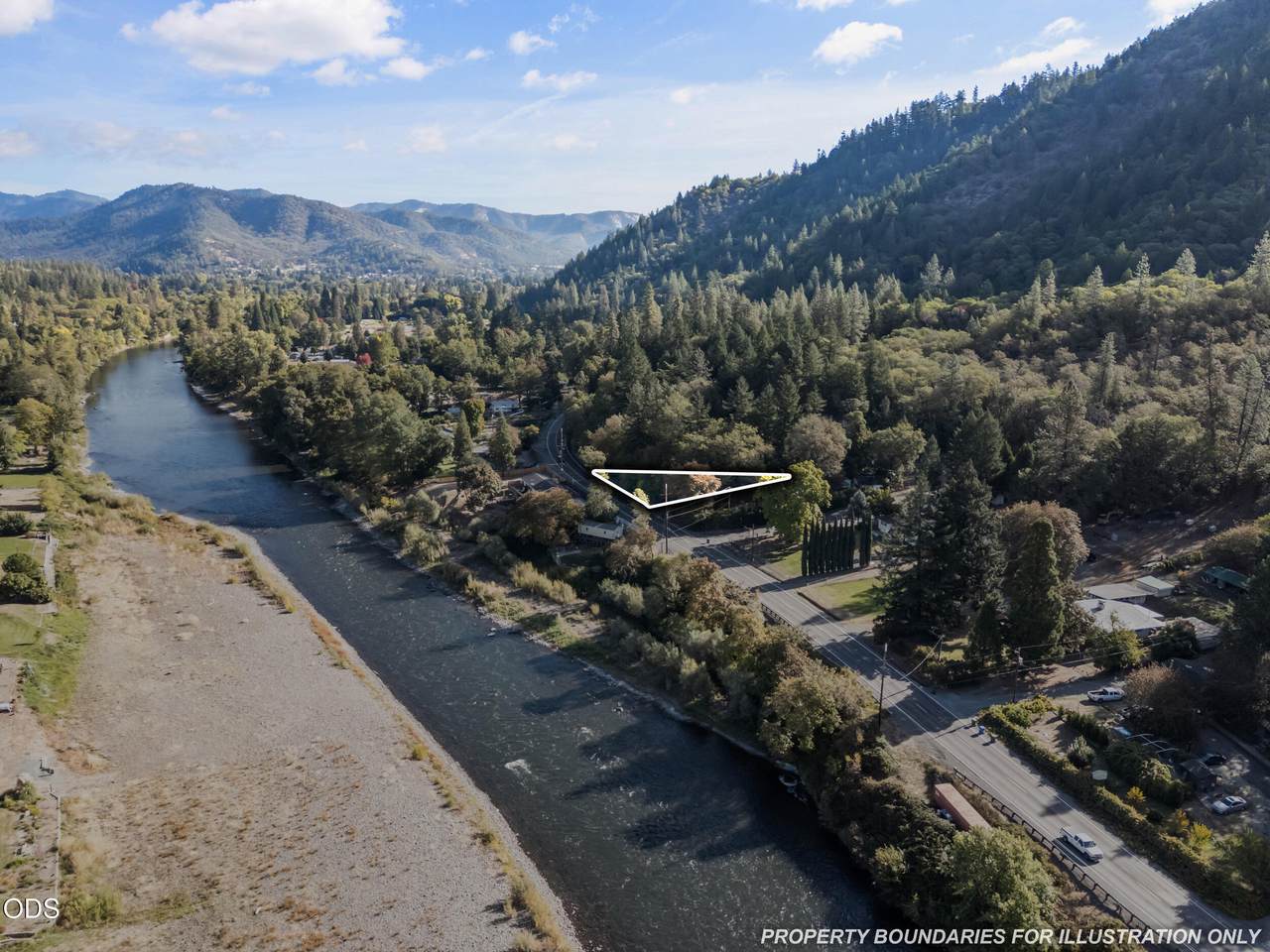 7949 Rogue River Highway - Photo 1