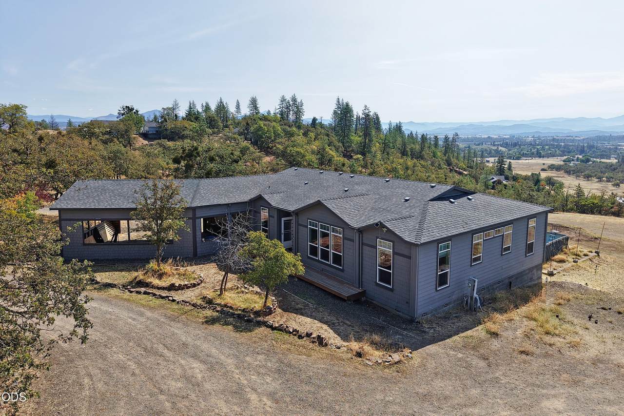 1234 Wedgewood Drive - Photo 1