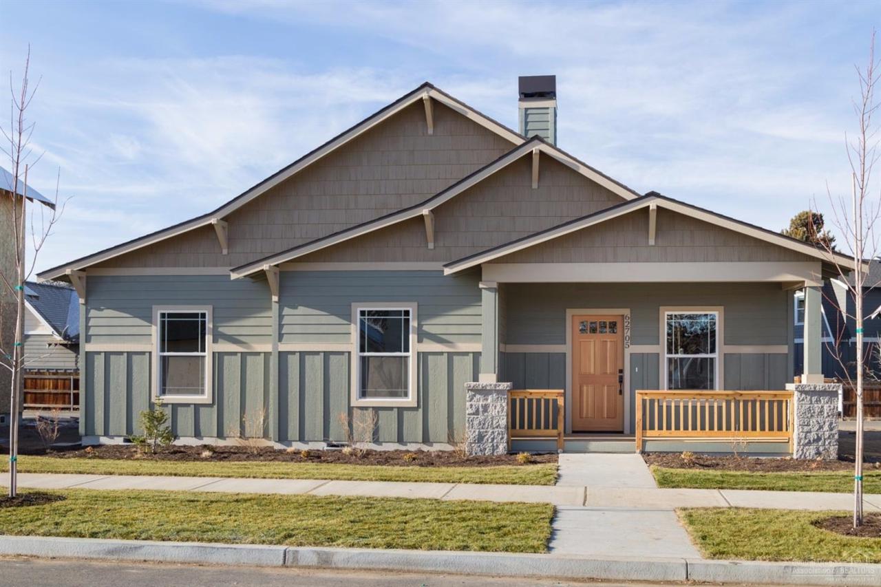 62686 Hawkview Road - Photo 1