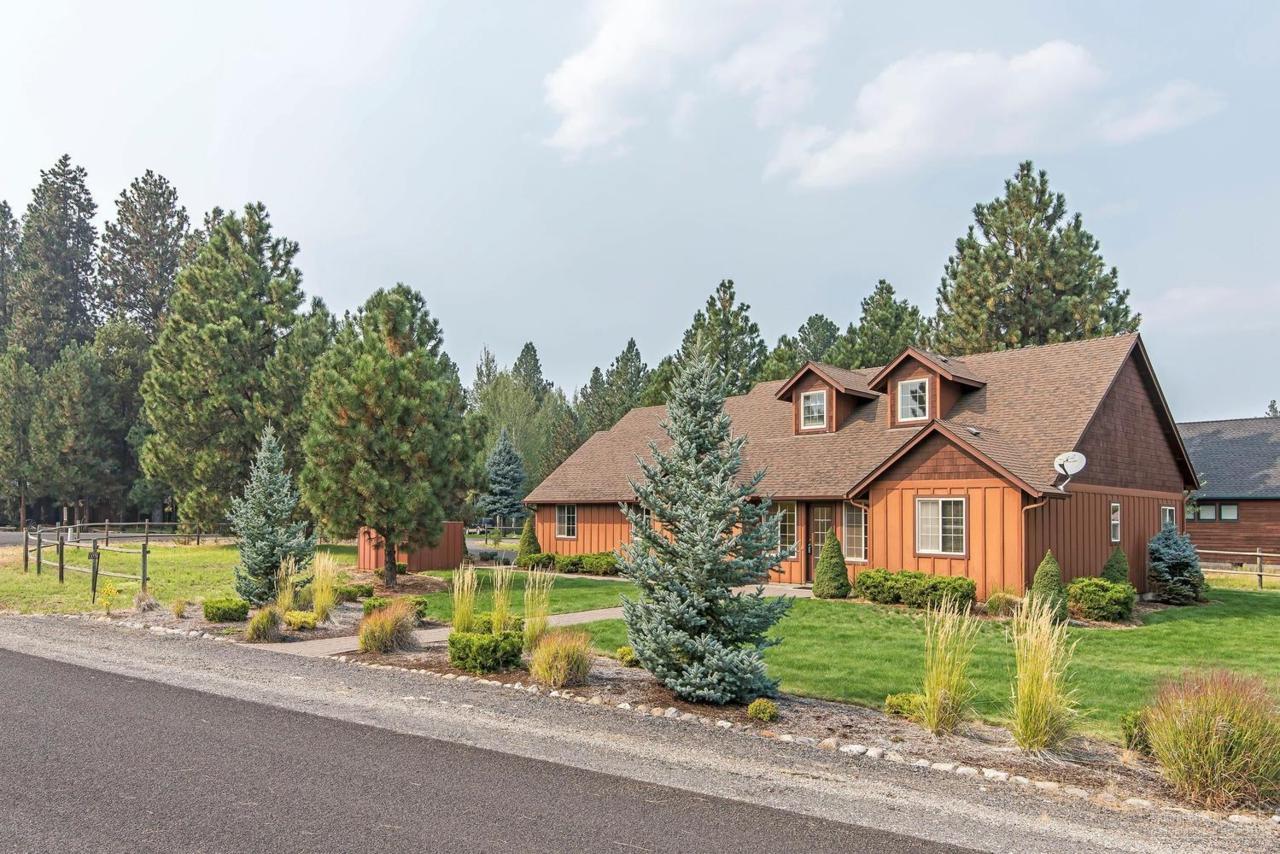 13778 Meadow View Drive - Photo 1