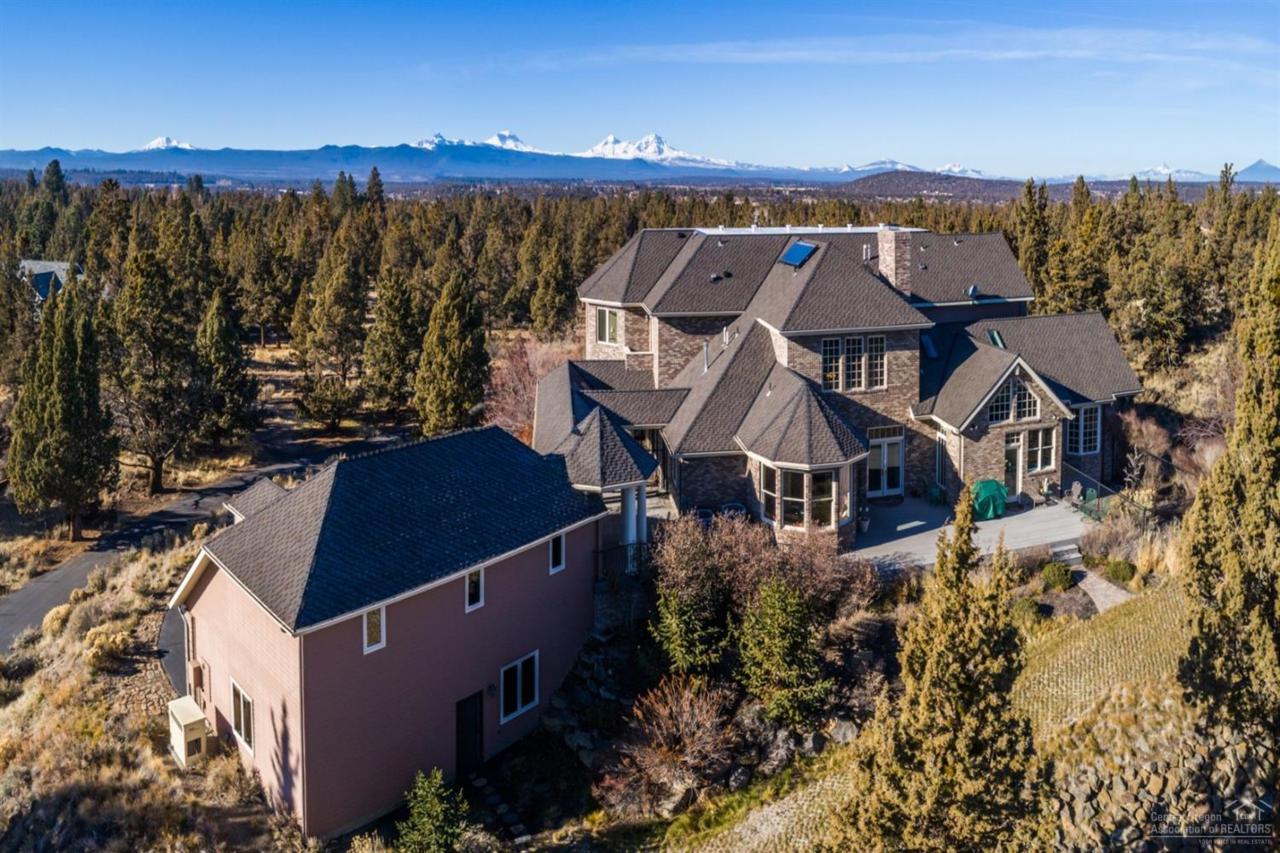 64420 Old Bend Redmond Highway - Photo 1