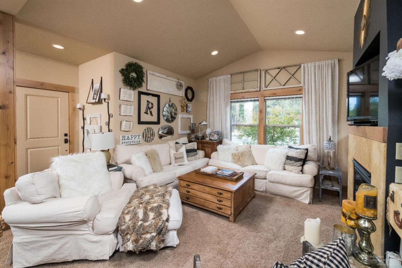 133 Mt Washington Drive - Photo 1
