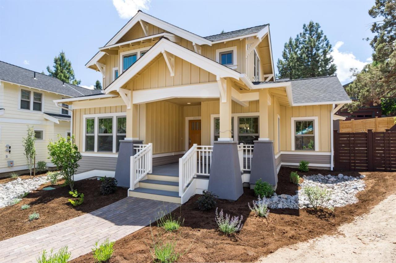 1566 Erin Court - Photo 1