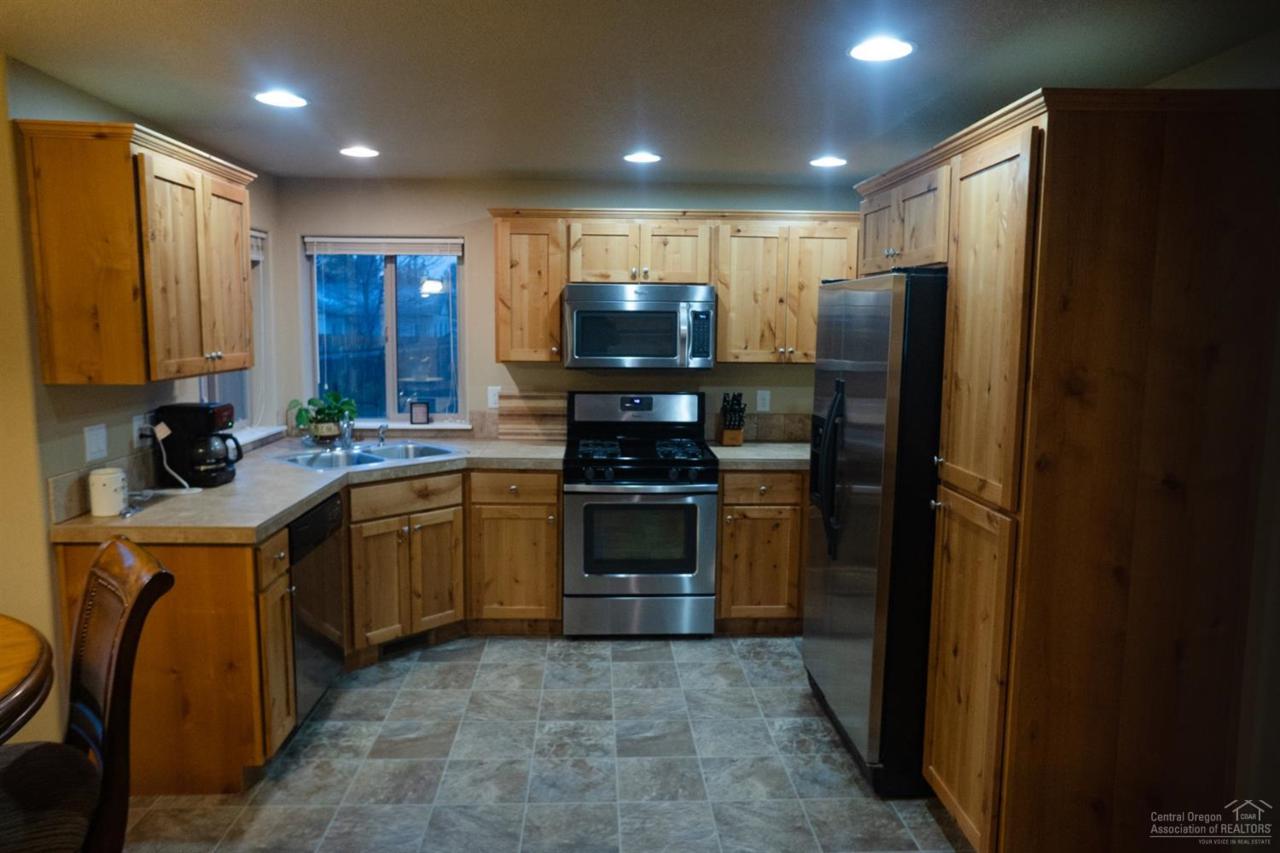 2805 31st Street - Photo 1