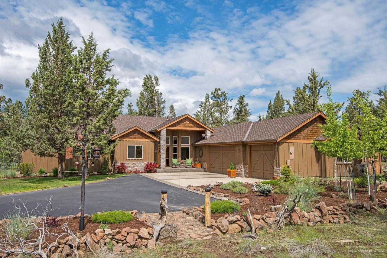 17700 Mountain View Road - Photo 1