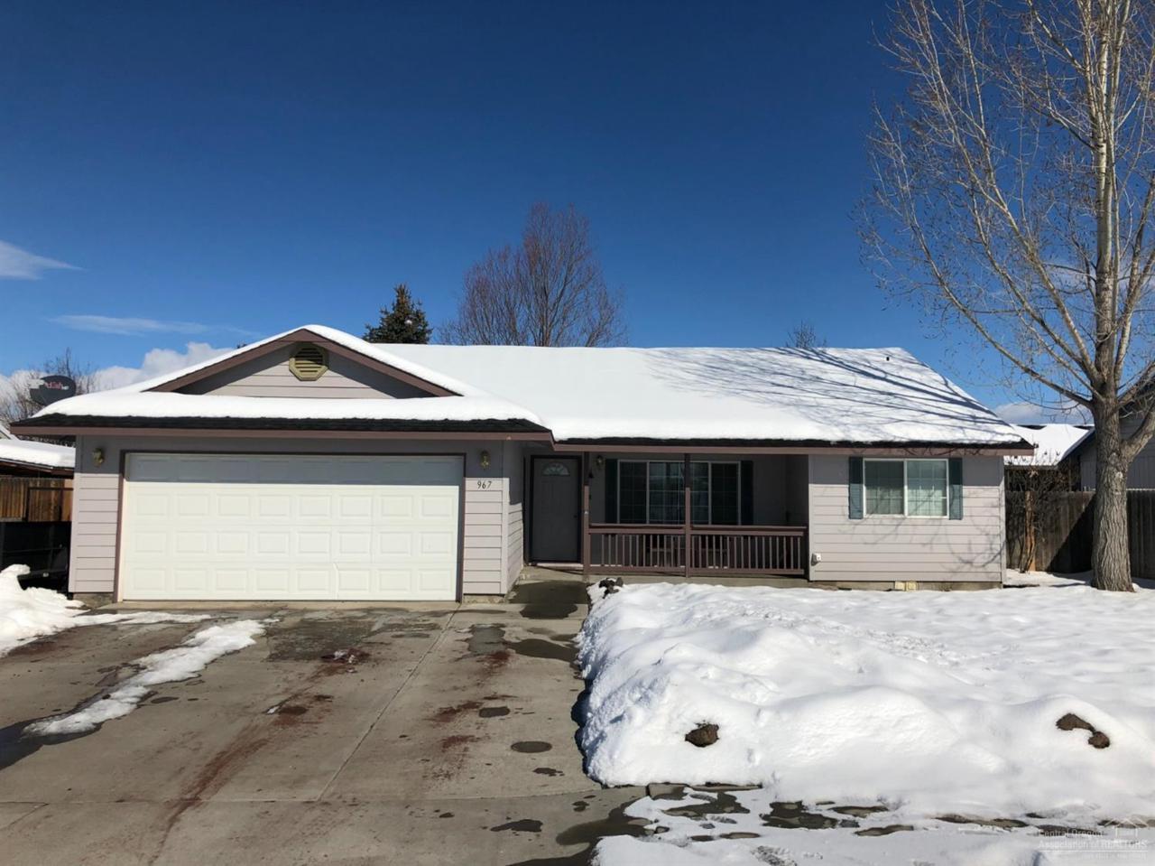 967 Snowberry Street - Photo 1