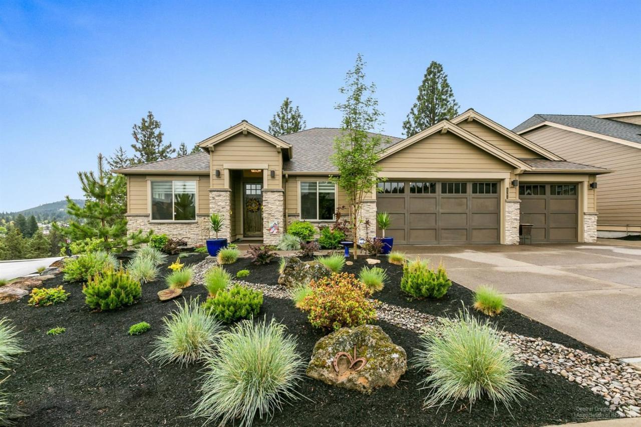 2501 Pine Terrace Drive - Photo 1