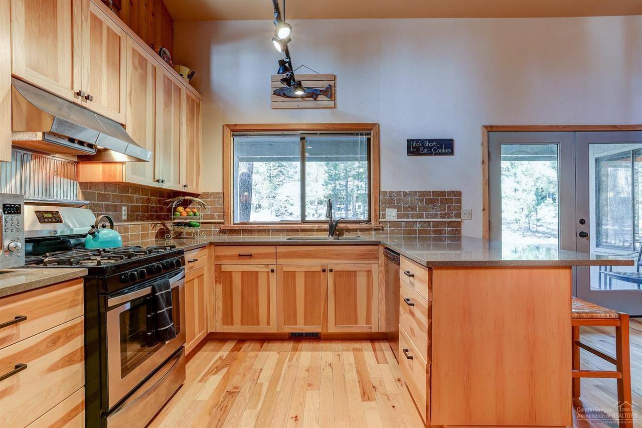 17812-14 Mt Hood Lane - Photo 1