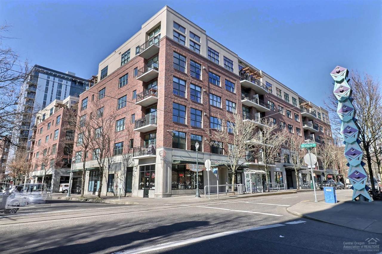 821 11th Avenue - Photo 1
