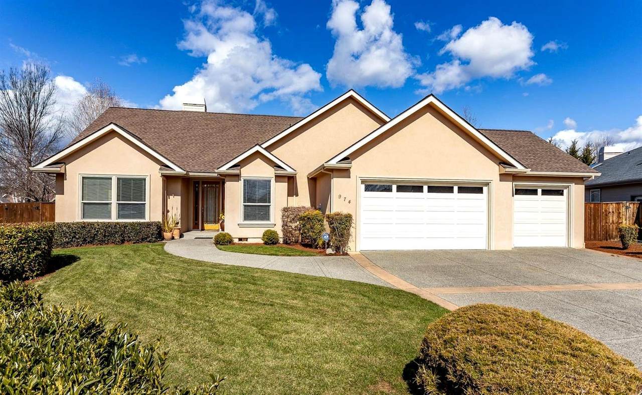 974 Fairview Court - Photo 1