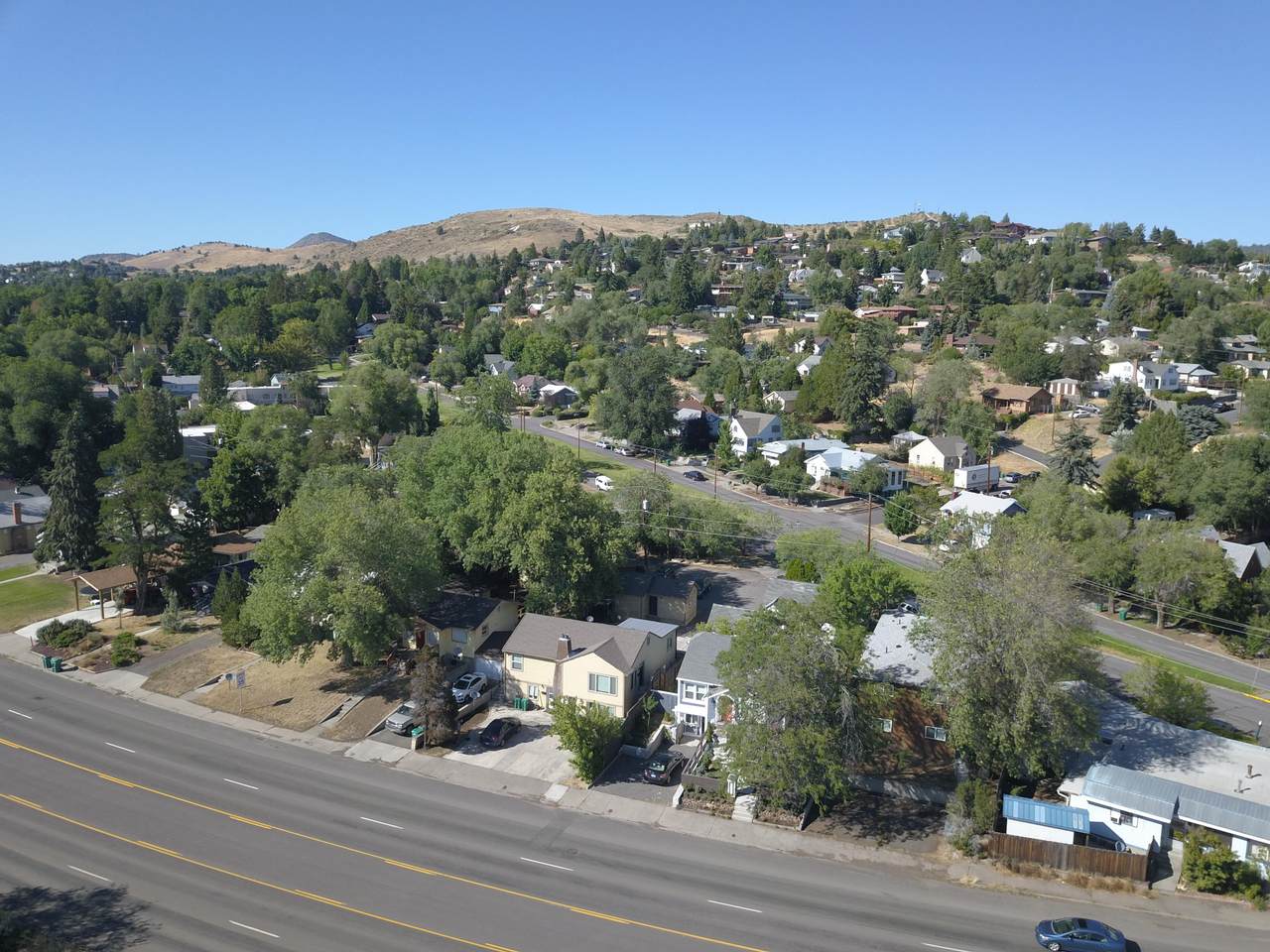 235 Crater Lake Parkway - Photo 1
