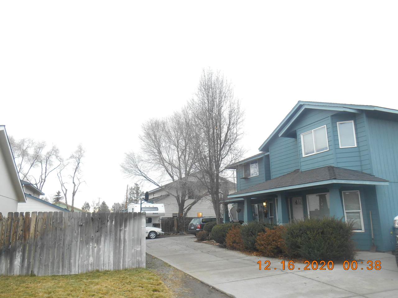 2944 24th Court - Photo 1