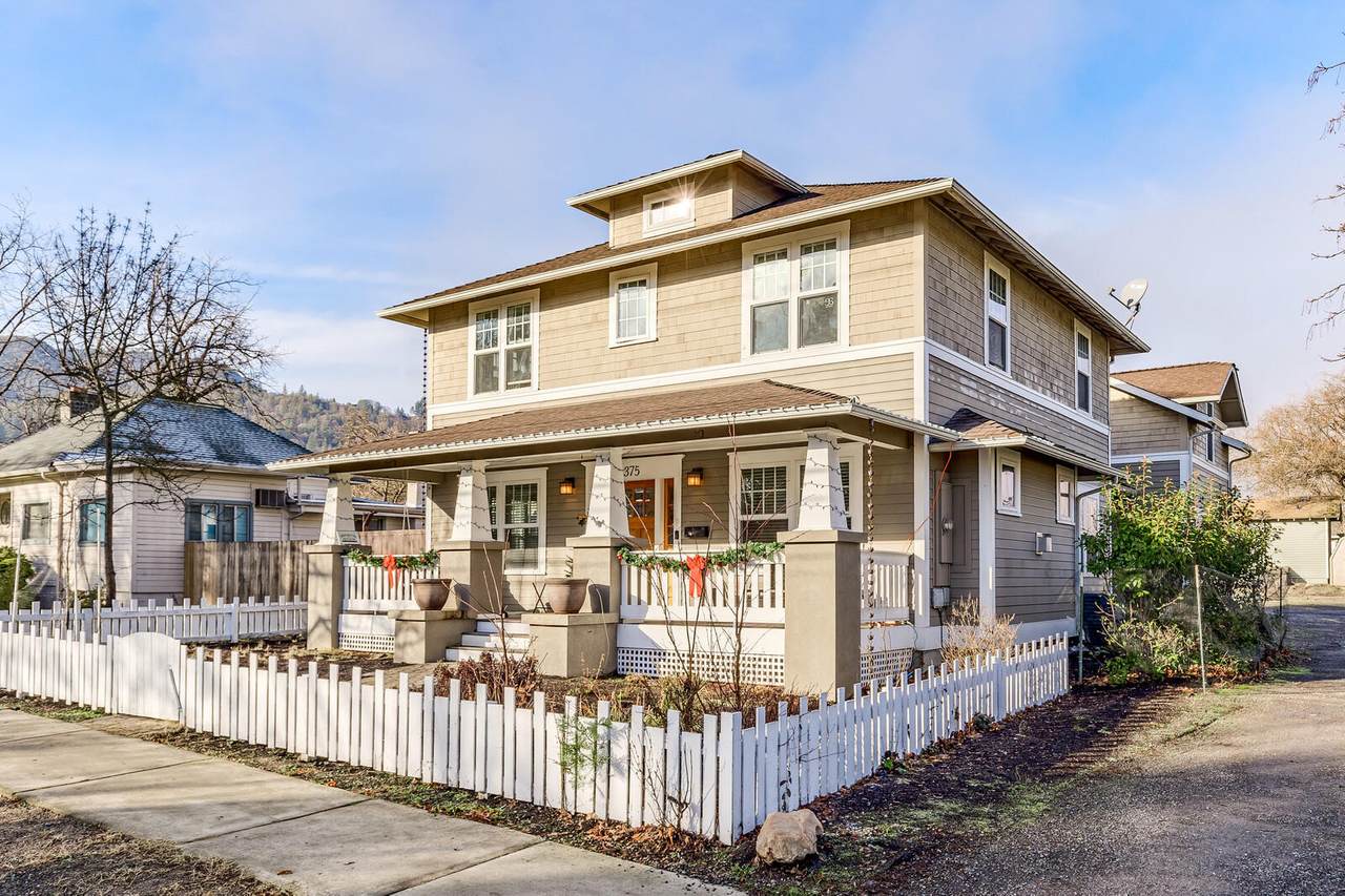 375 Helman Street - Photo 1