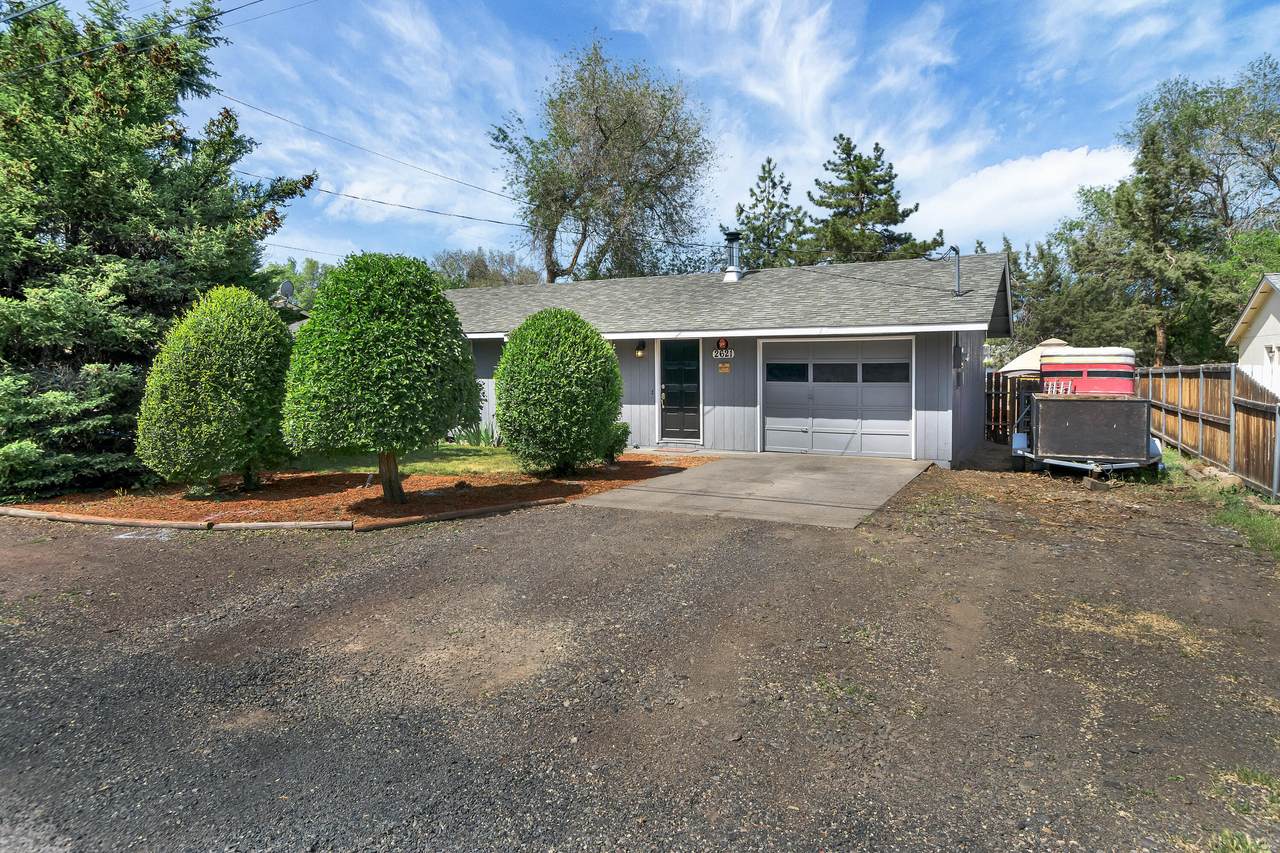 2621 23rd Street - Photo 1