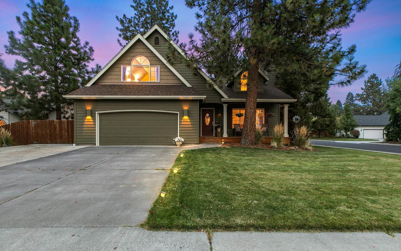 988 Sunwood Court - Photo 1