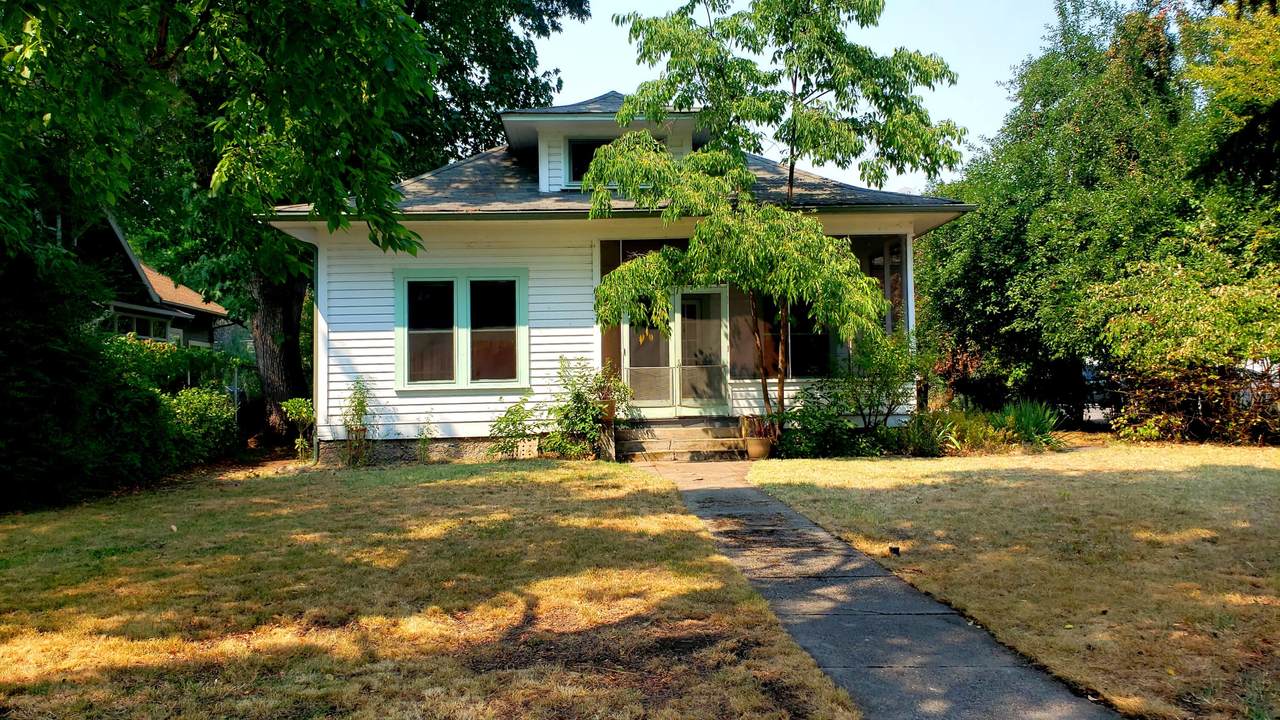 335 Royal Avenue - Photo 1