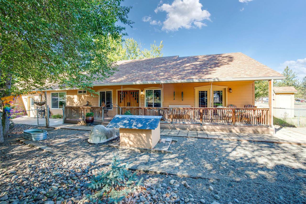 15638 Jones Road - Photo 1