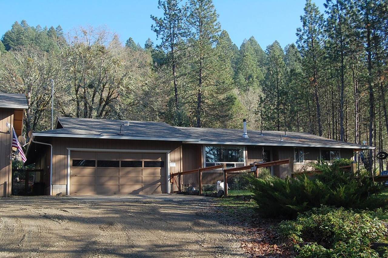 980 Kirkham Road - Photo 1
