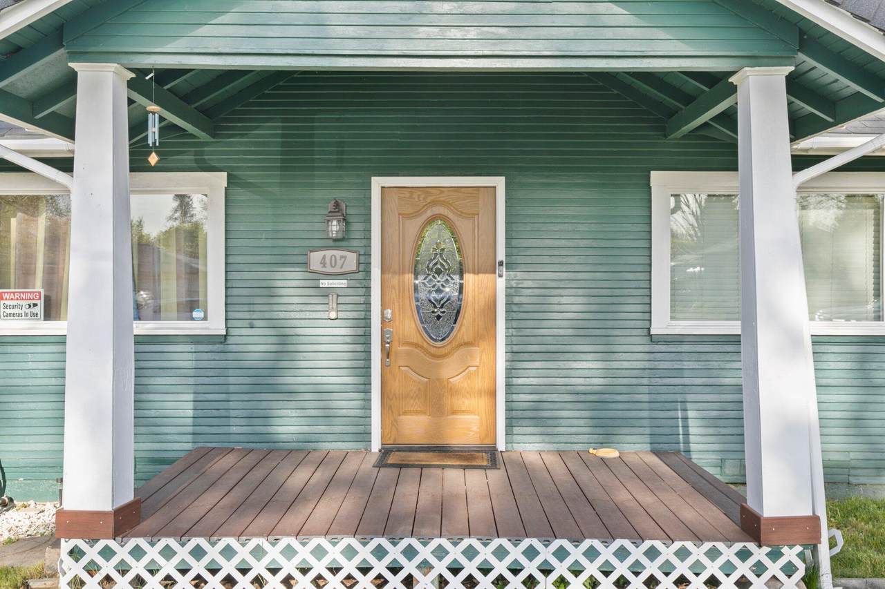 407 Laurel Street - Photo 1