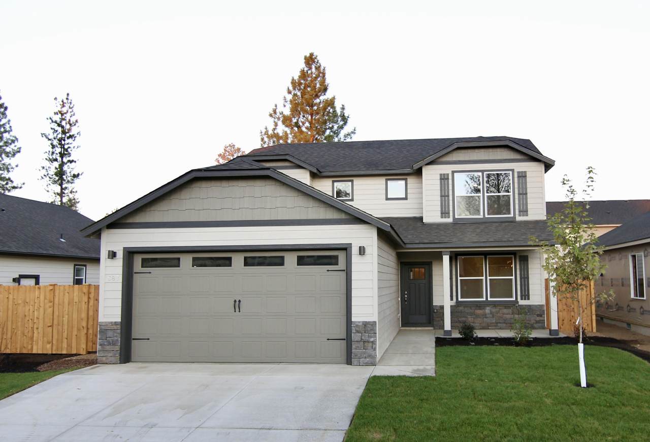 683 Willitts Street - Photo 1