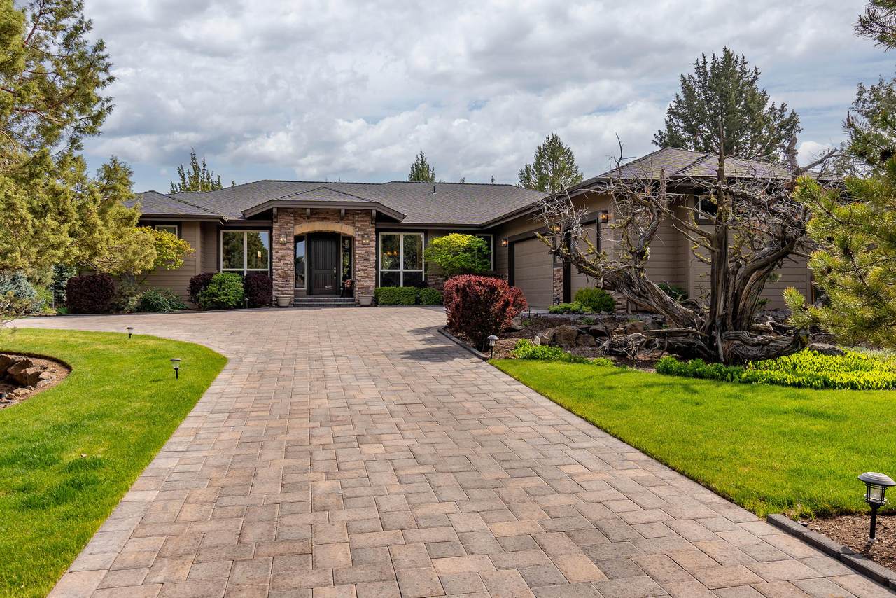 2185 Condor Drive - Photo 1