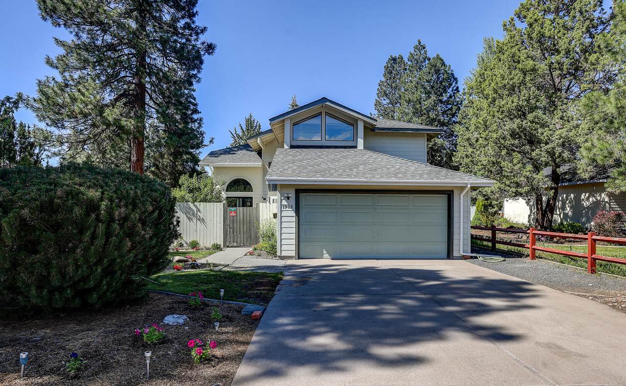 1902 Arborwood Avenue - Photo 1