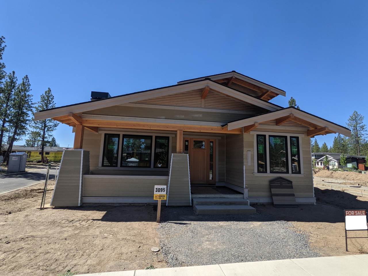 3095 Tharp Avenue - Photo 1