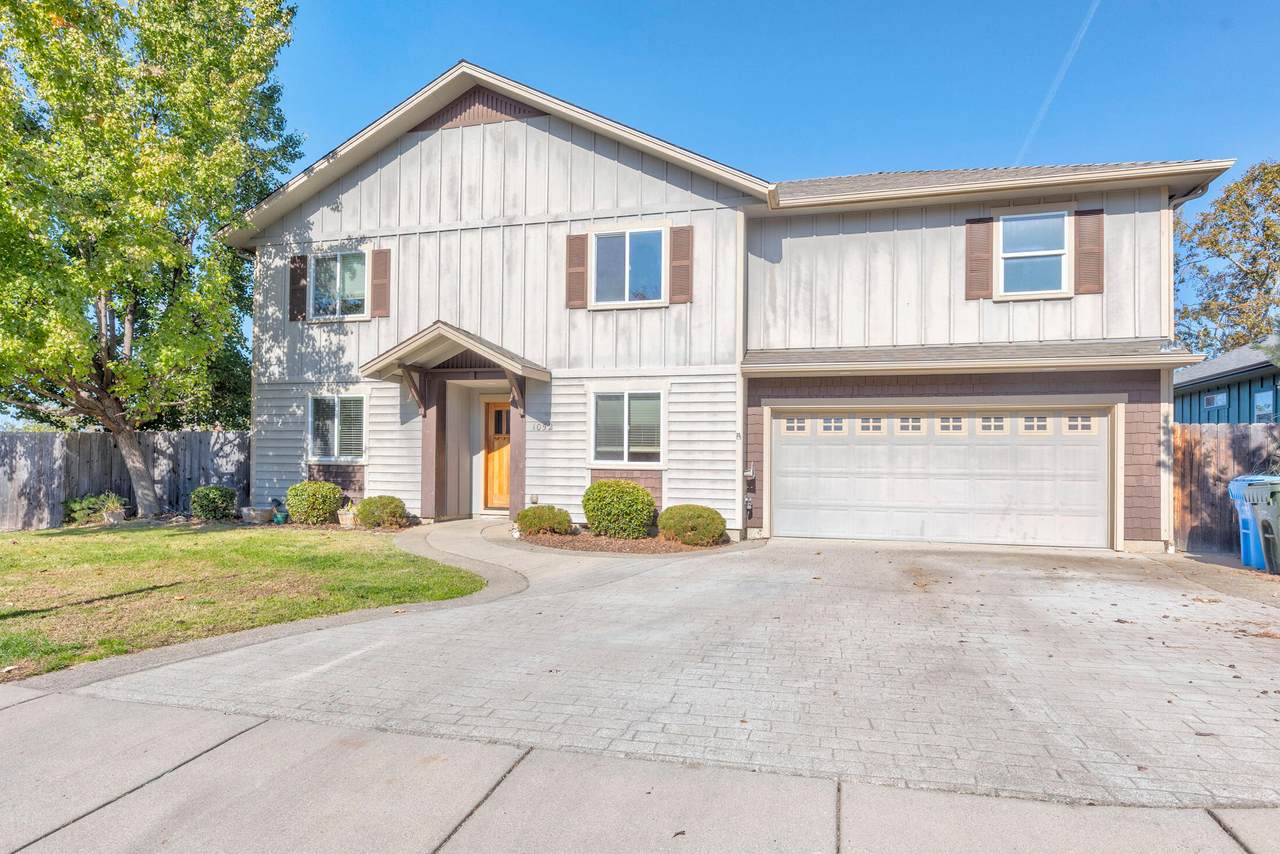 1052 Jerrine Street - Photo 1