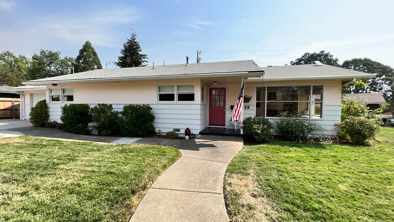 929 Wesley Lane - Photo 1