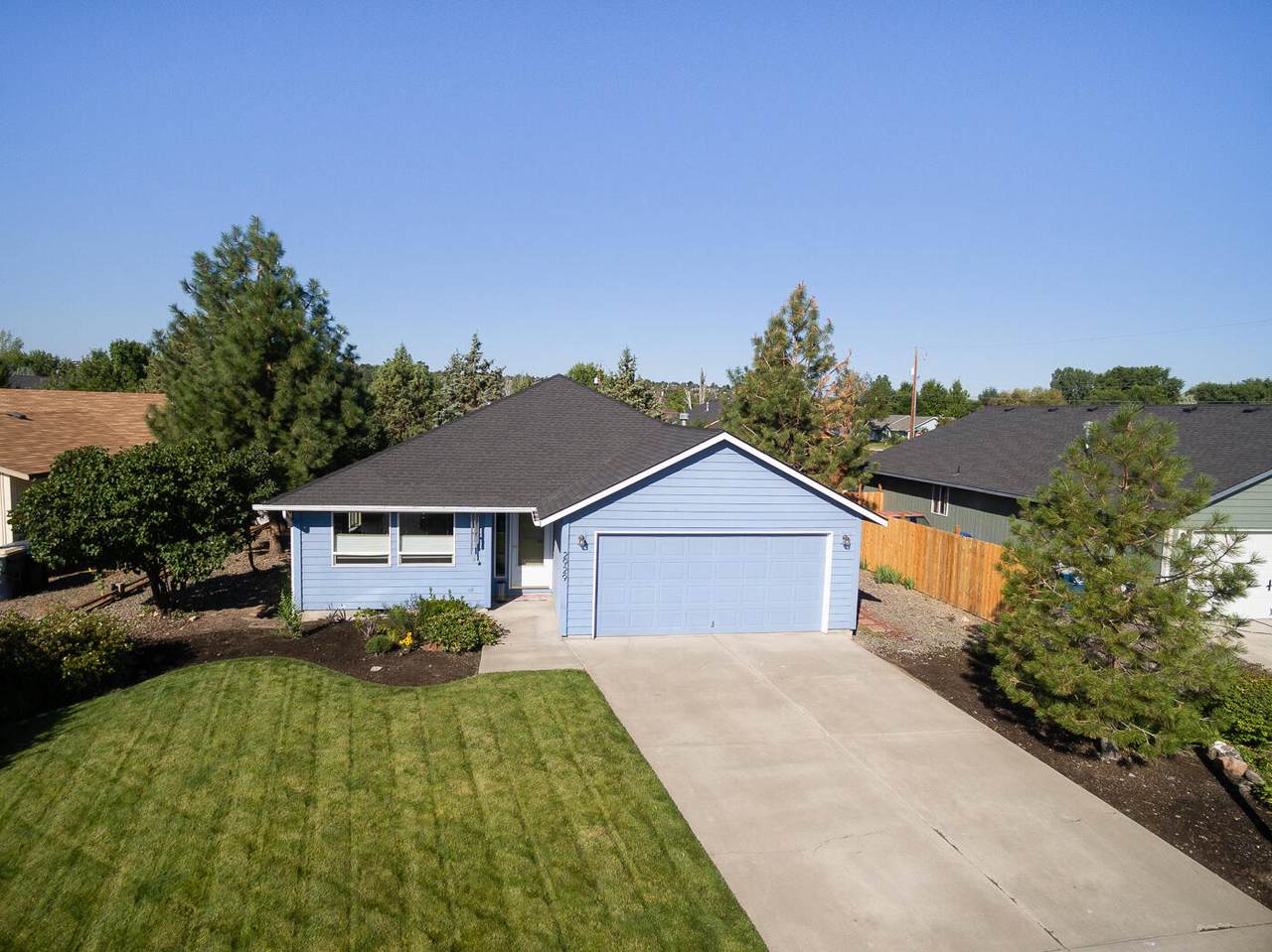 2929 24th Court - Photo 1