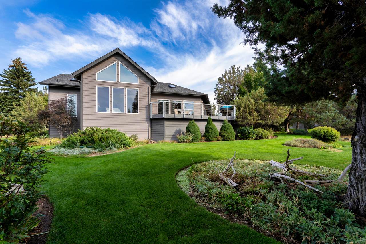 1938 Osprey Drive - Photo 1