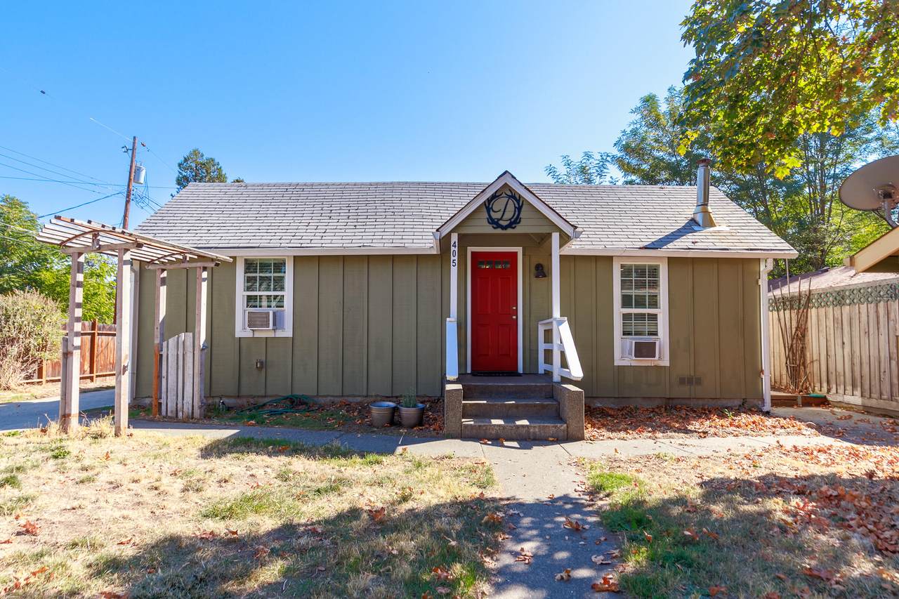 405 Dimmick Street - Photo 1