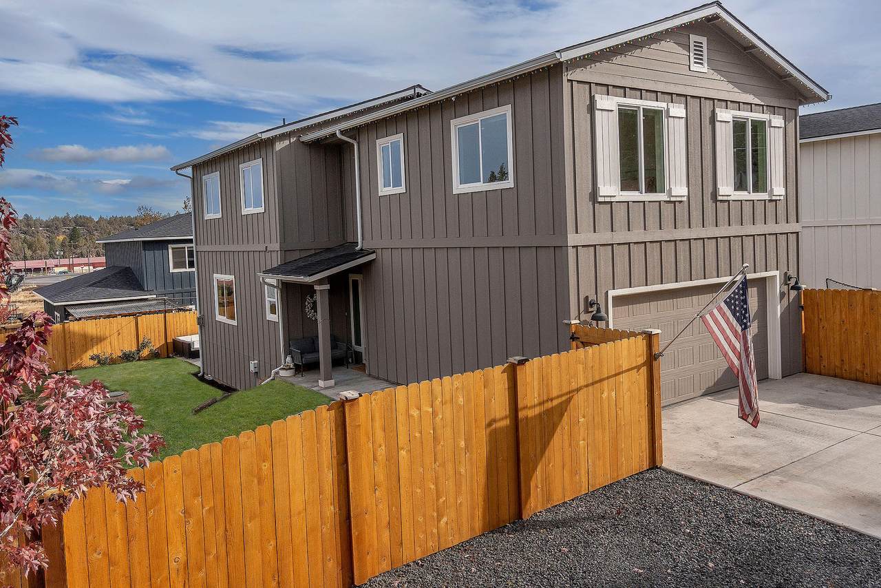 64592 Strickler Avenue - Photo 1
