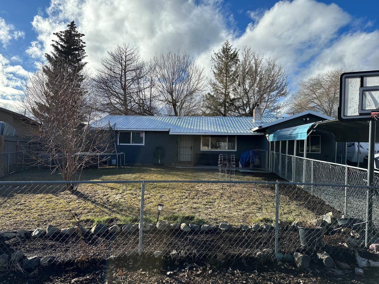 4912 Lorrayne Place - Photo 1