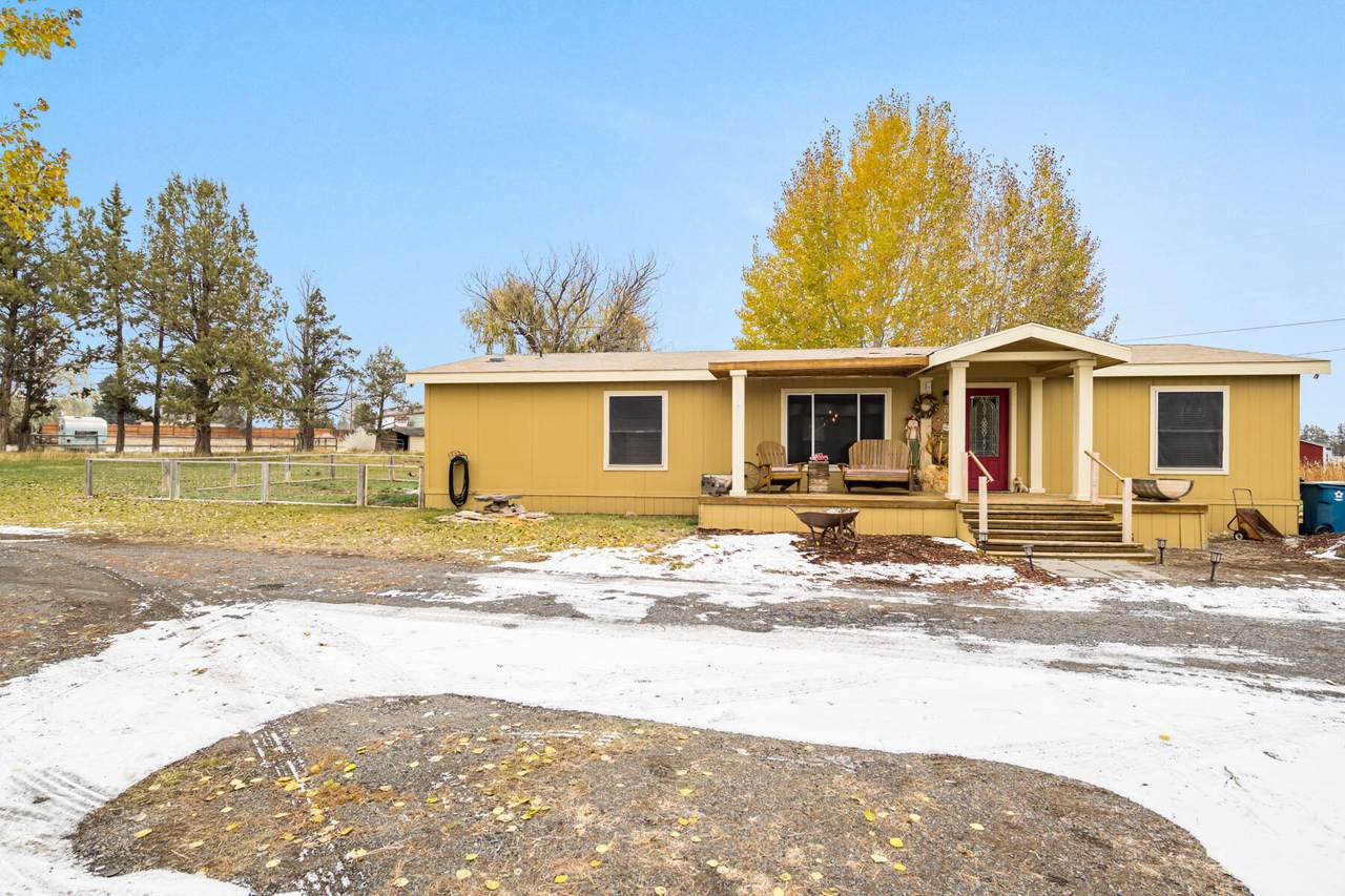 20625 Tumalo Road - Photo 1