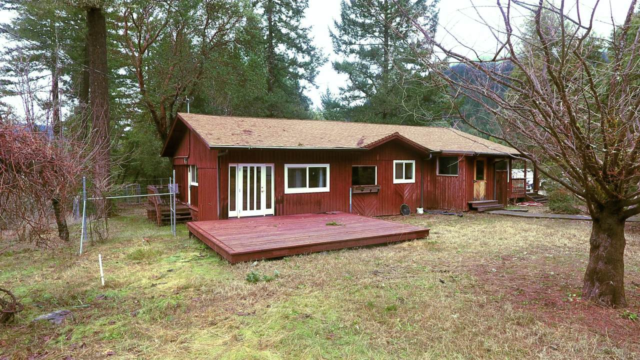 5130 Thompson Creek Road - Photo 1
