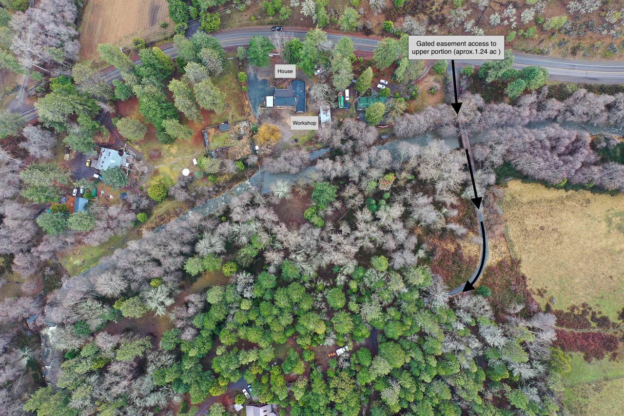 3356 Little Applegate Road - Photo 1