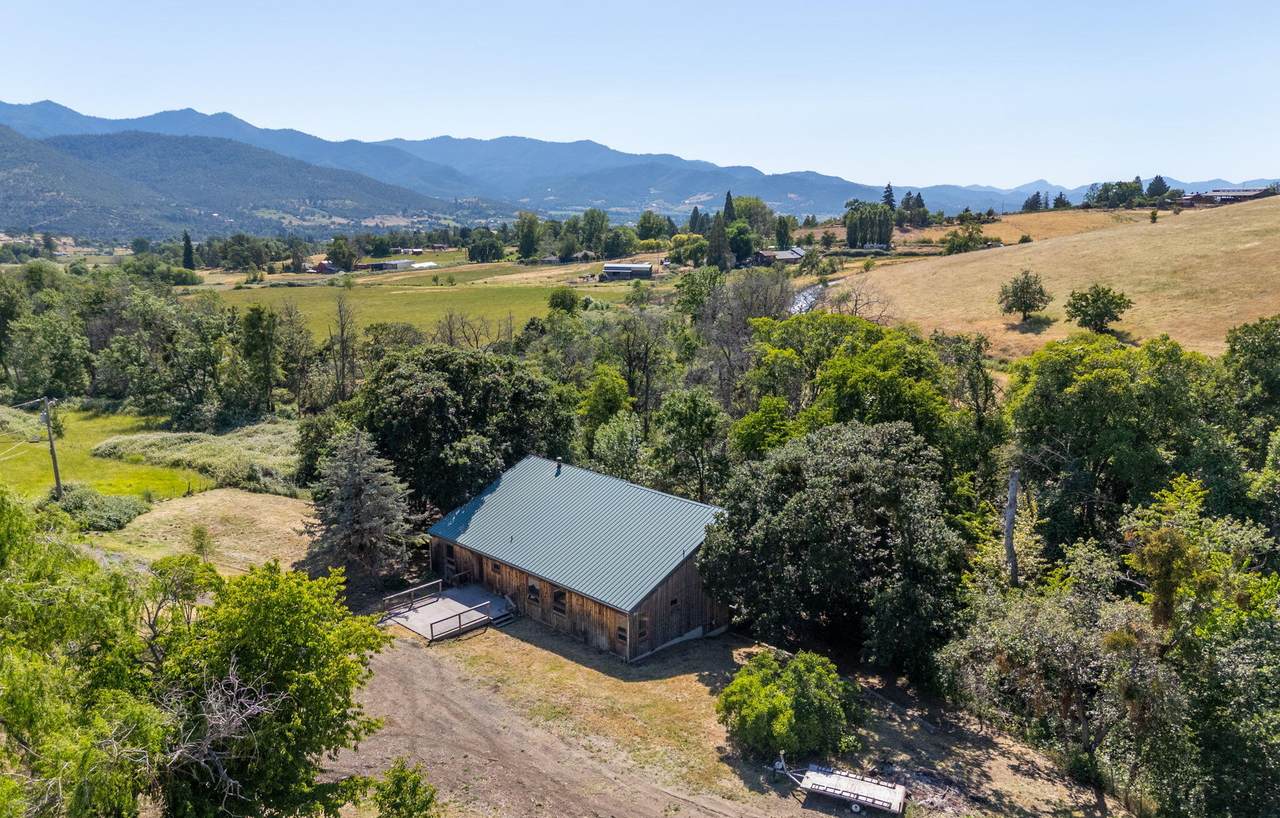 1776 Butler Creek Road - Photo 1