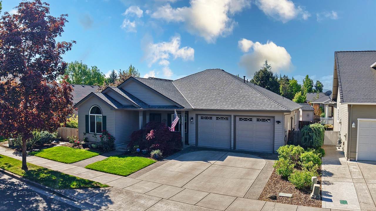 761 Griffin Oaks Drive - Photo 1