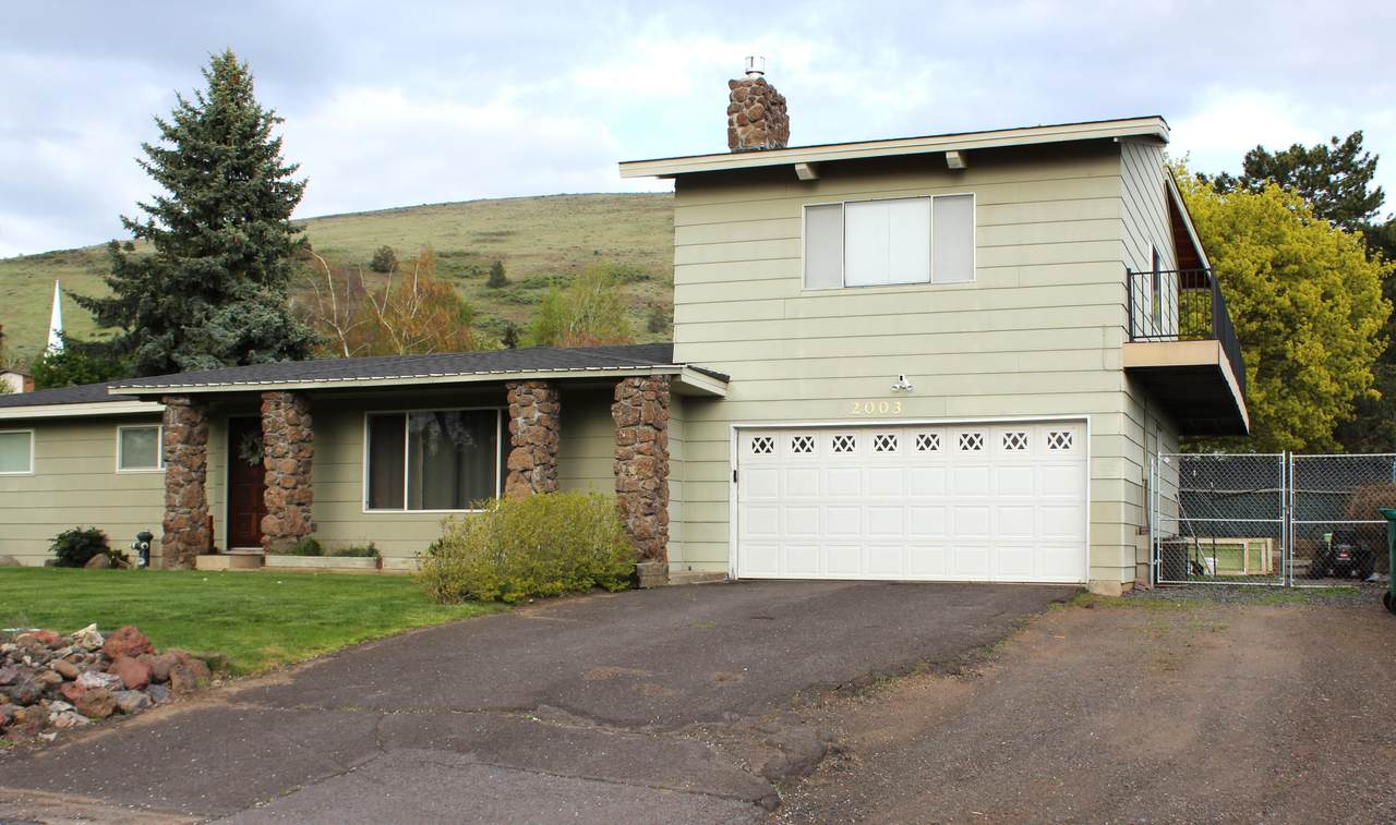 2003 Carlson Drive - Photo 1