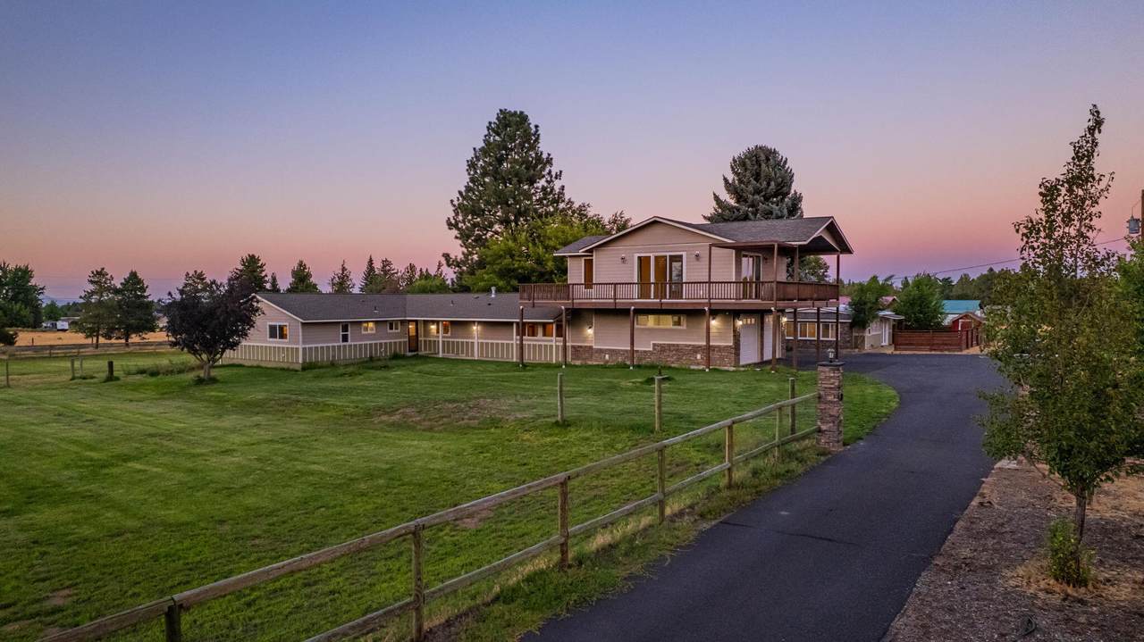 62466 Eagle Road - Photo 1